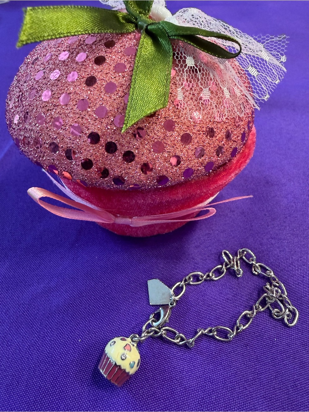 Park Lane Cupcake Charm Bracelet Pink Jewelry Box Rare